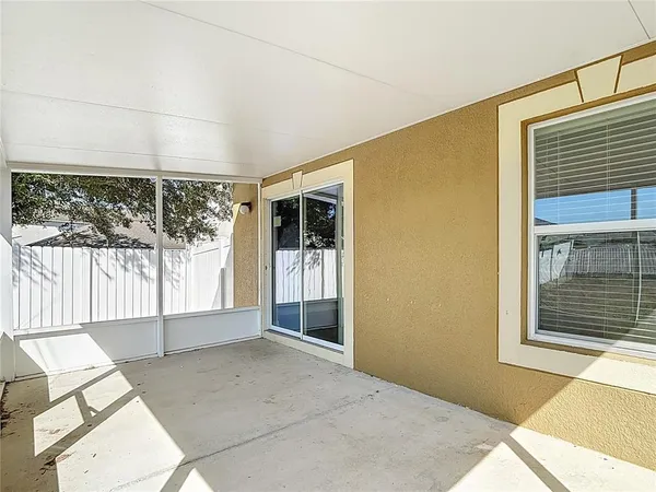 $289,900 | 13221 Waterford Castle Drive, Dade City, FL 33525