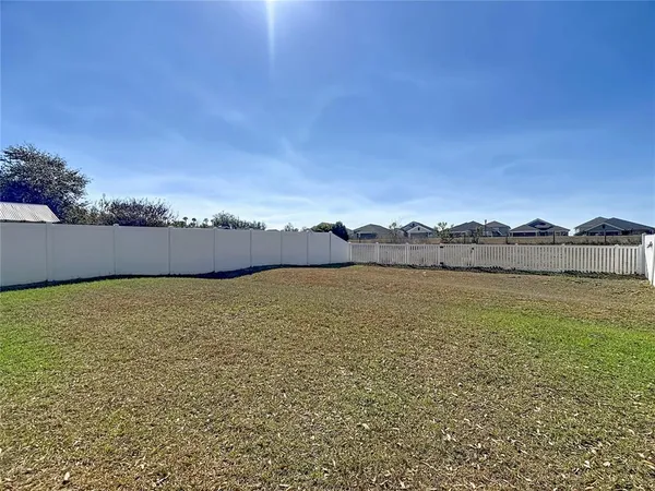 $289,900 | 13221 Waterford Castle Drive, Dade City, FL 33525