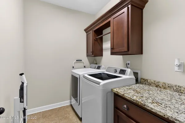 $589,900 | 1052 Aquila Circle North, Olive Branch, MS 38654