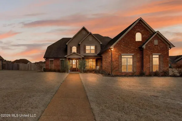 $589,900 | 1052 Aquila Circle North, Olive Branch, MS 38654