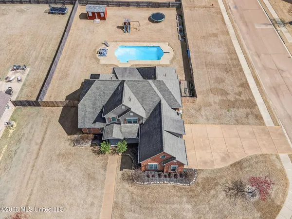 $589,900 | 1052 Aquila Circle North, Olive Branch, MS 38654