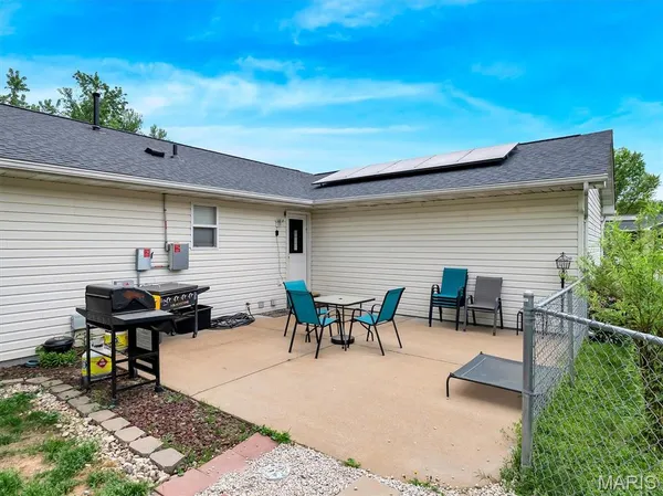 $309,999 | 1605 Paradise Landing Drive, Imperial, MO 63052