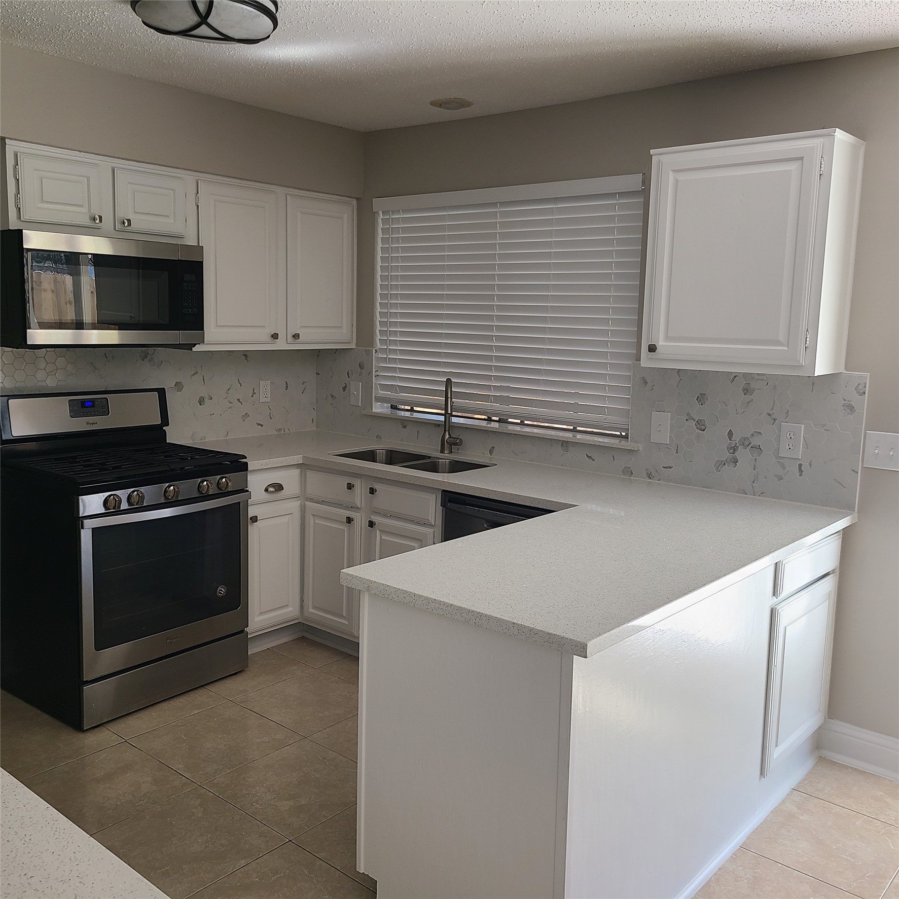 8130 Sunny Ridge Drive Houston, TX 77095 - Photo 9 of 24