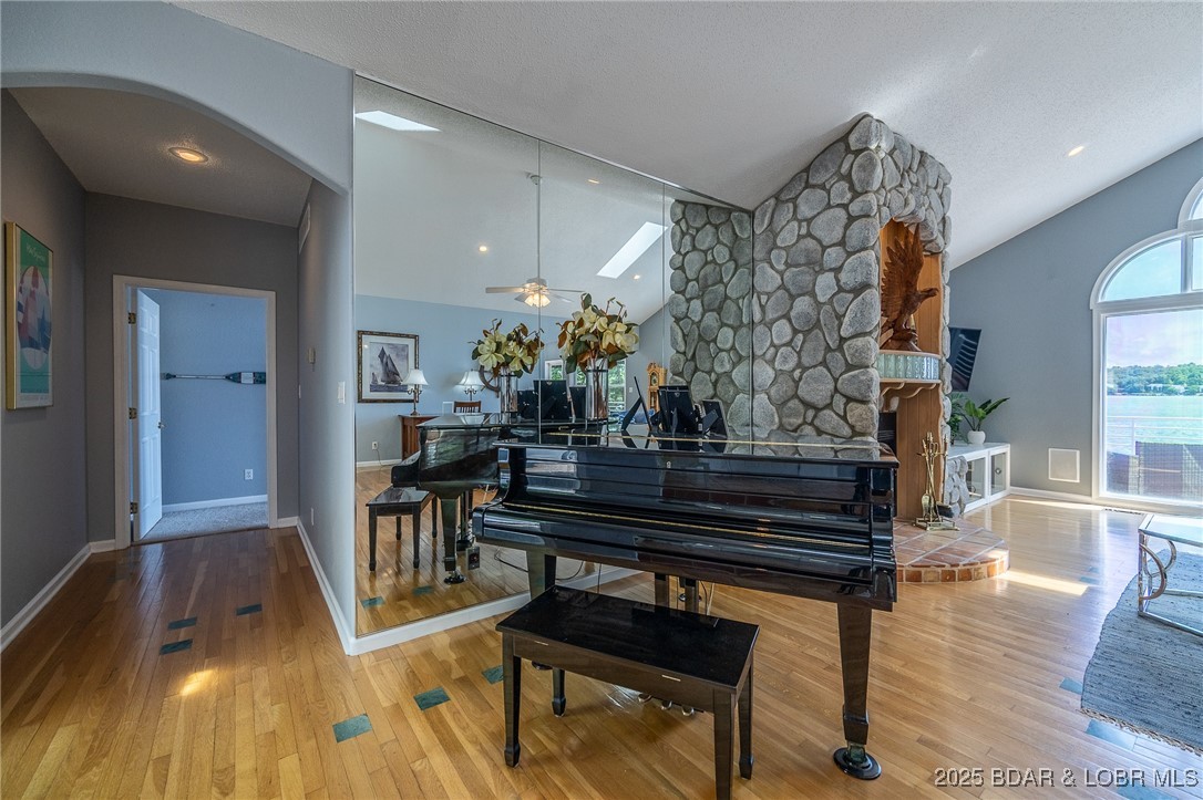 39 Island View Road Eldon, MO 65026 - Photo 11 of 58