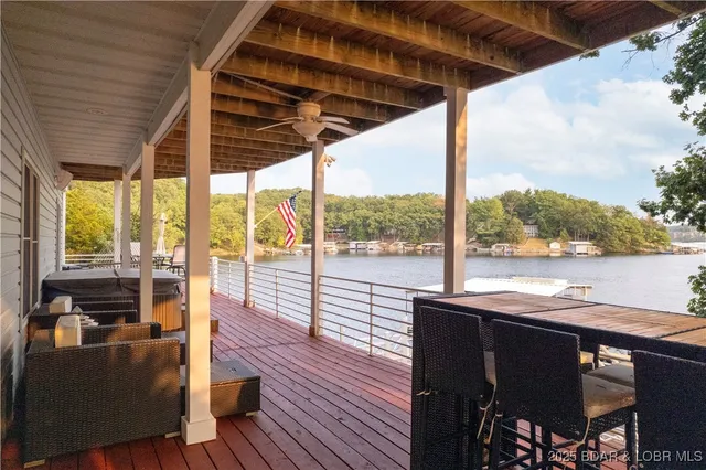 $599,000 | 39 Island View Road, Eldon, MO 65026