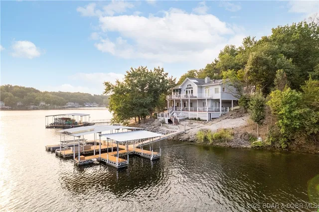 $599,000 | 39 Island View Road, Eldon, MO 65026