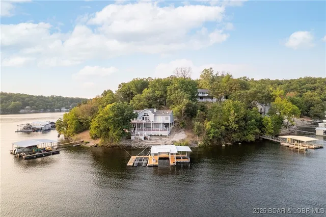 $599,000 | 39 Island View Road, Eldon, MO 65026