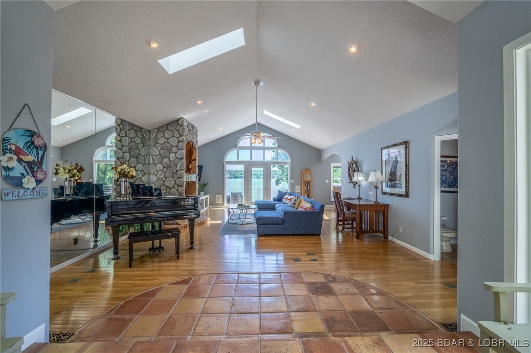 39 Island View Road Eldon, MO 65026 - Photo 6 of 58