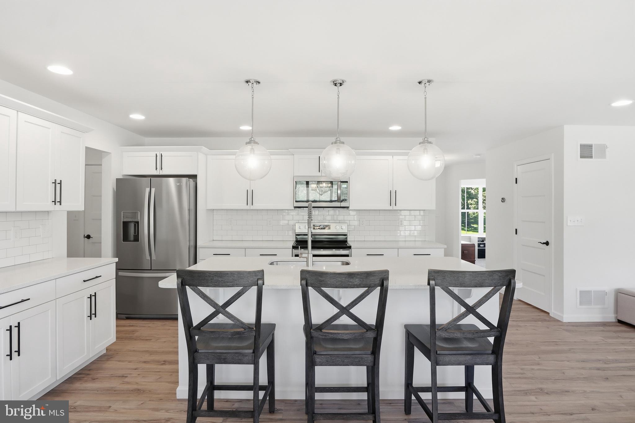 525 Dietz Road York, PA 17402 - Photo 7 of 73 Gallery Image 7