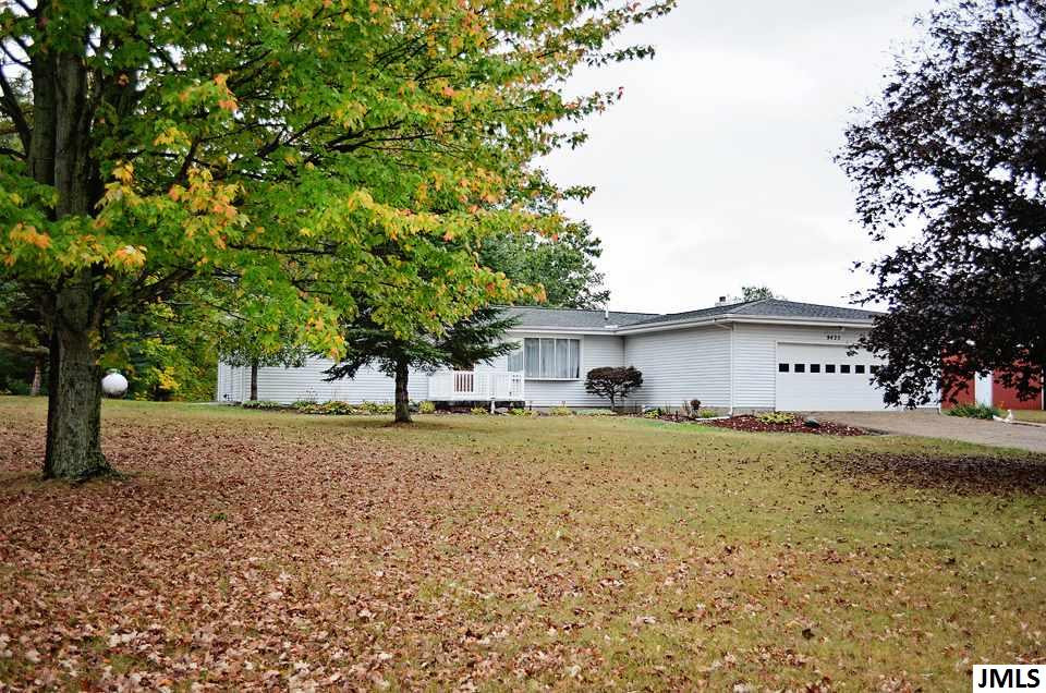 9425 Benn Road Parma, MI 49269 - Photo 2 of 36 Photo 2