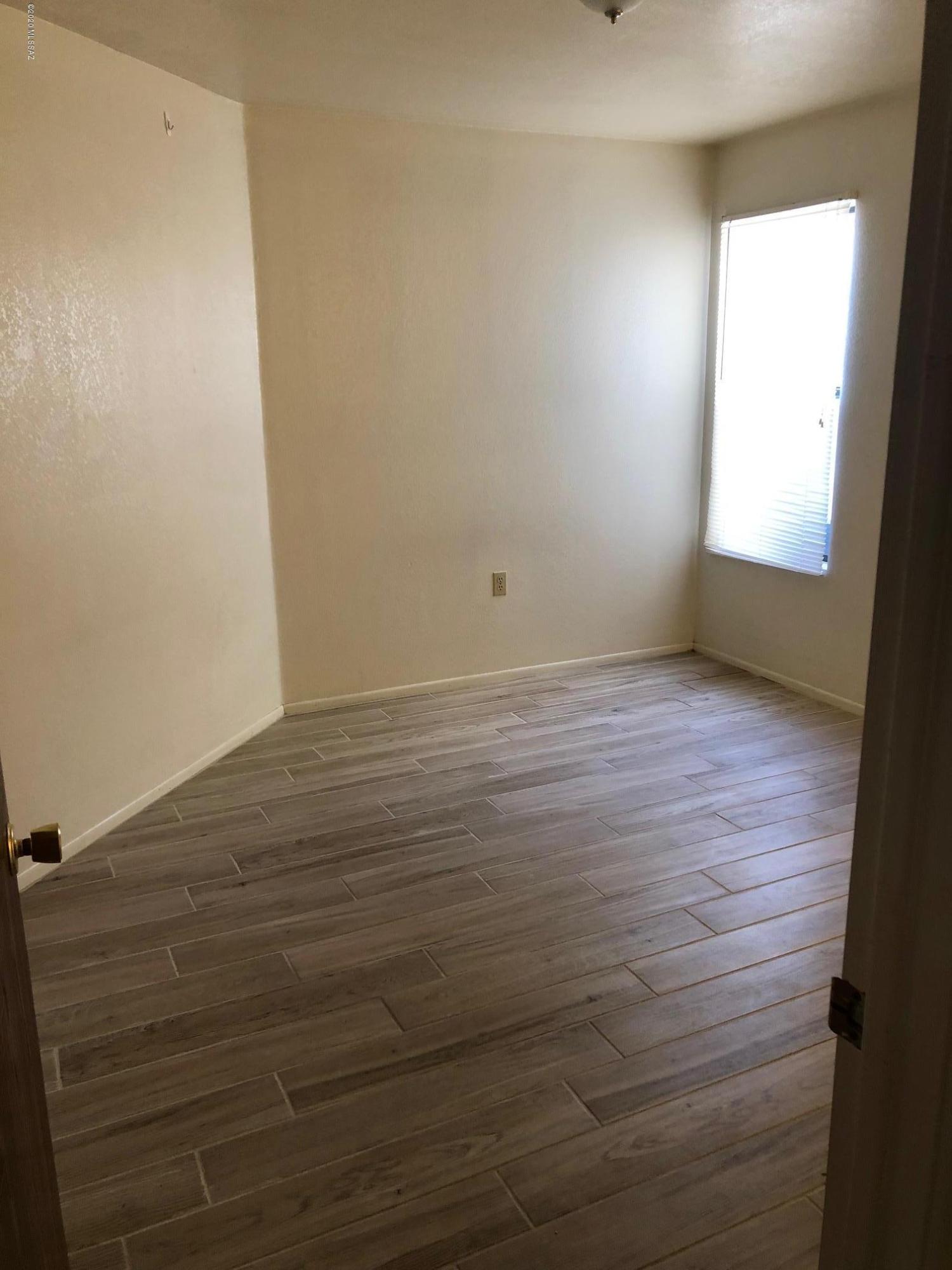 3690 North Country Club Road, Unit 1013 Tucson, AZ 85716 - Photo 6 of 20