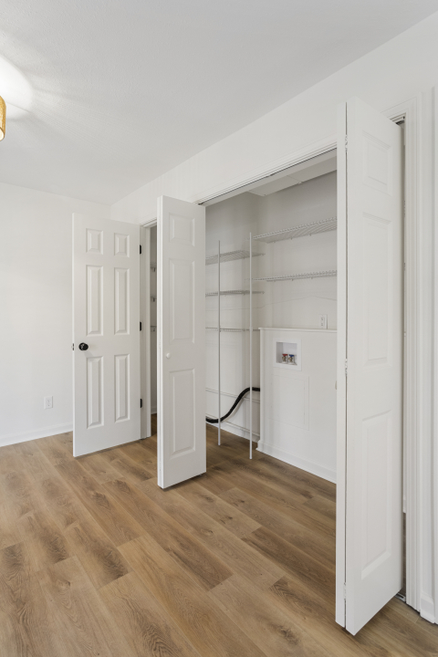 2803 Maplewood Drive Champaign, IL 61821 - Photo 14 of 39 a view of an empty room