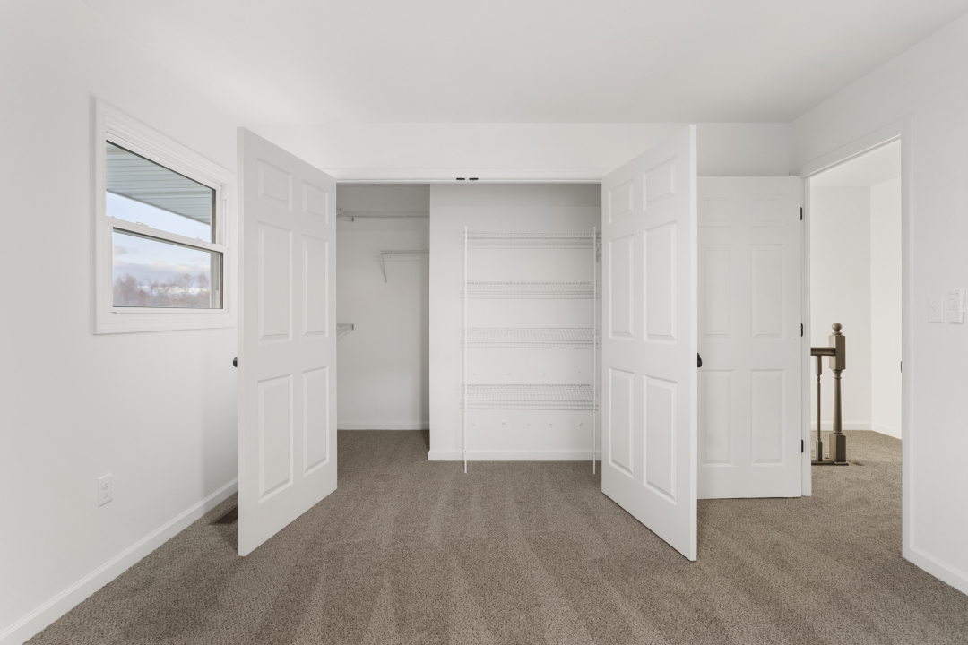 2803 Maplewood Drive Champaign, IL 61821 - Photo 16 of 39 a view of entryway with bathroom