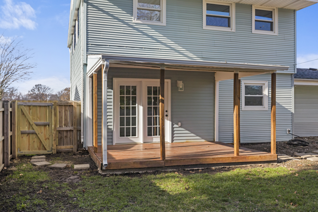 2803 Maplewood Drive Champaign, IL 61821 - Photo 38 of 39 a view of a house with backyard