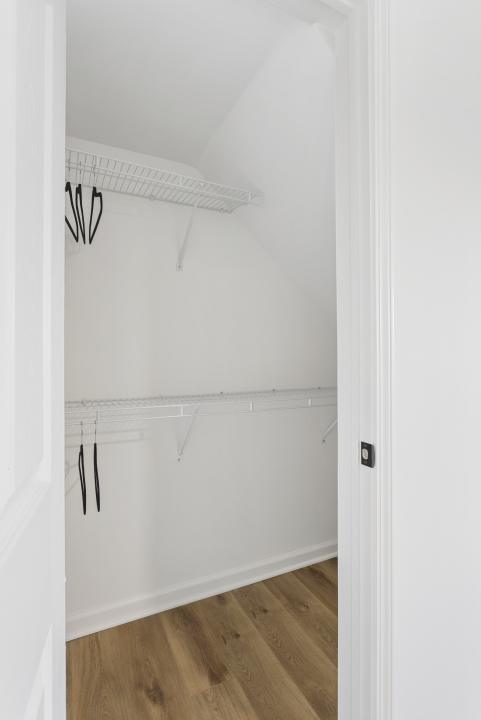 2803 Maplewood Drive Champaign, IL 61821 - Photo 6 of 39 a view of small space