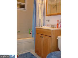 2859 Shipley Road Philadelphia, PA 19152 - Photo 4 of 6 Gallery Image 4