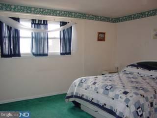 2859 Shipley Road Philadelphia, PA 19152 - Photo 5 of 6 Gallery Image 5