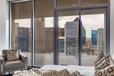 $1,650,000 | 1717 Arts Plaza, Unit 2107, Dallas, TX 75201