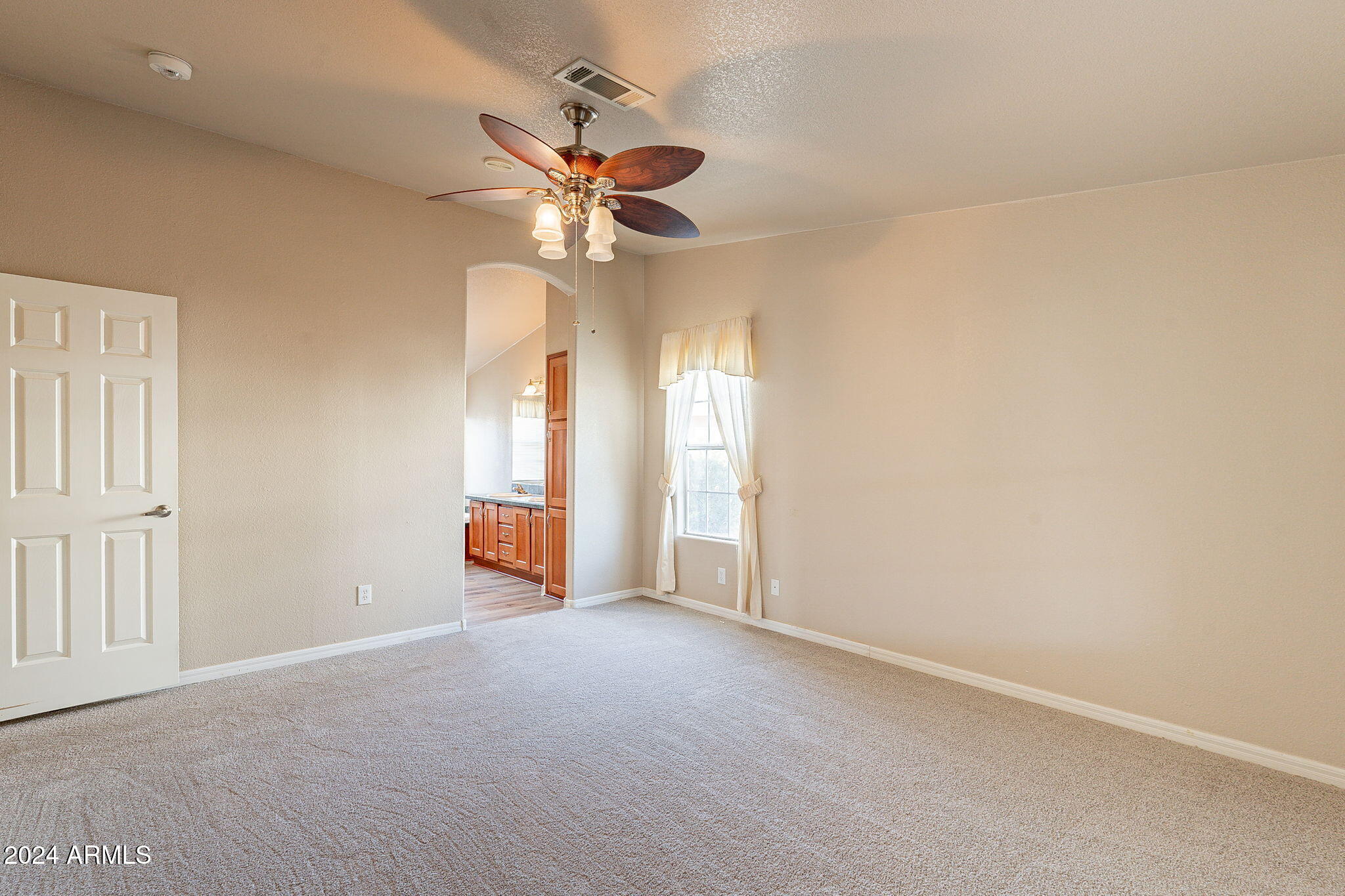 3301 South Goldfield Road, Unit 2015 Apache Junction, AZ 85119 - Photo 21 of 62 29-web-or-mls-Goldfield-29