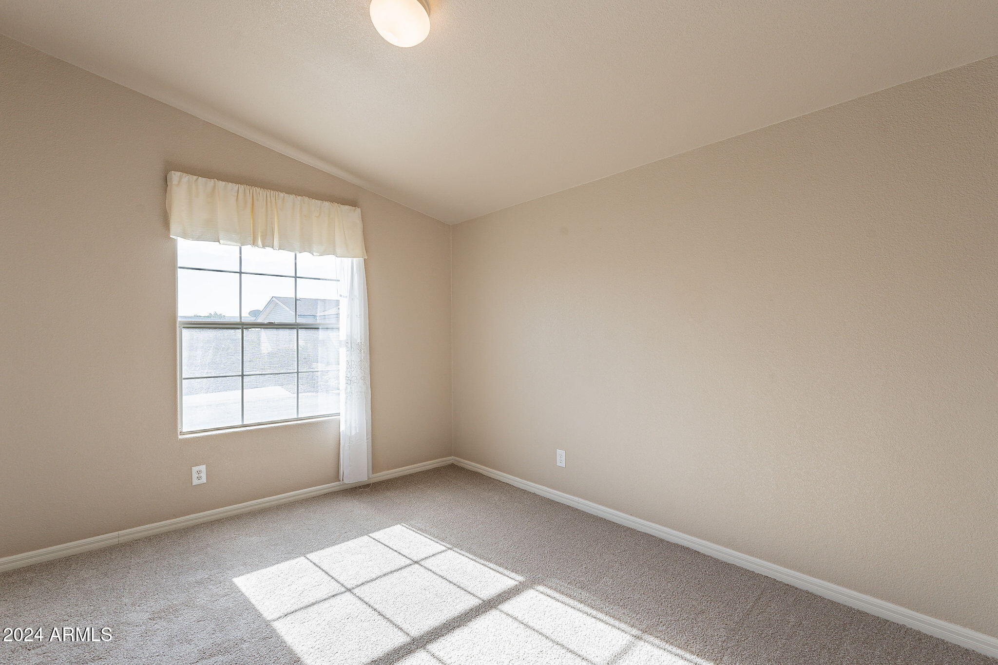 3301 South Goldfield Road, Unit 2015 Apache Junction, AZ 85119 - Photo 34 of 62 15-web-or-mls-Goldfield-15
