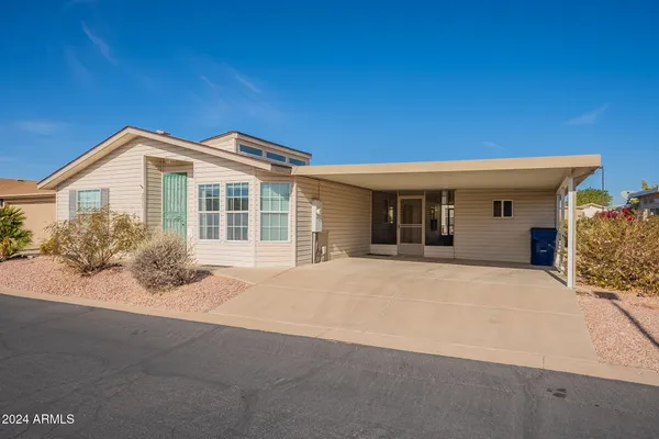 $159,999 | 3301 South Goldfield Road, Unit 2015, Apache Junction, AZ 85119