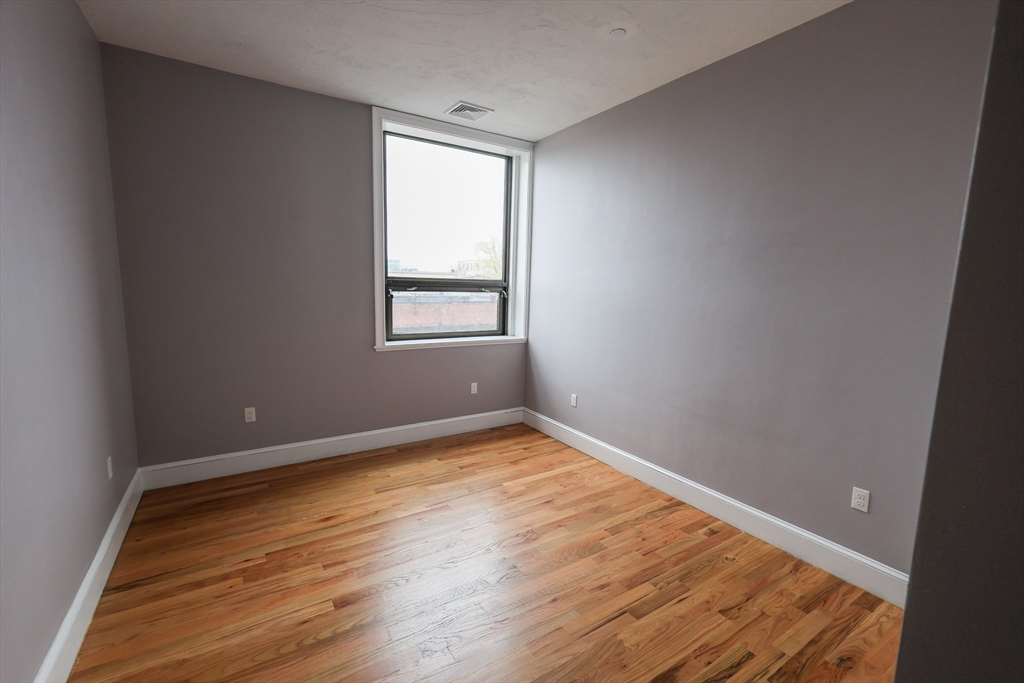 66 Main Street, Unit 2D Taunton, MA 02780 - Photo 6 of 8