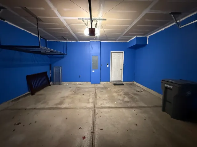 $2,800 | 433 Acushnet Street, Unit 433, Elgin, IL 60124