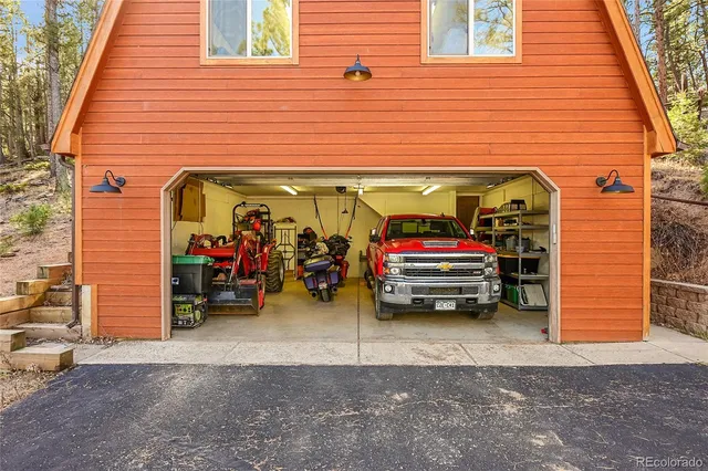 a view of a garage