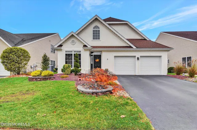 $739,000 | 9 Crawford Road, Manalapan, NJ 07726