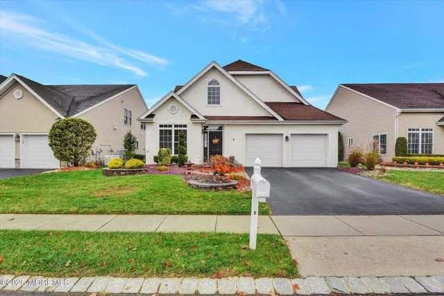 $739,000 | 9 Crawford Road, Manalapan, NJ 07726