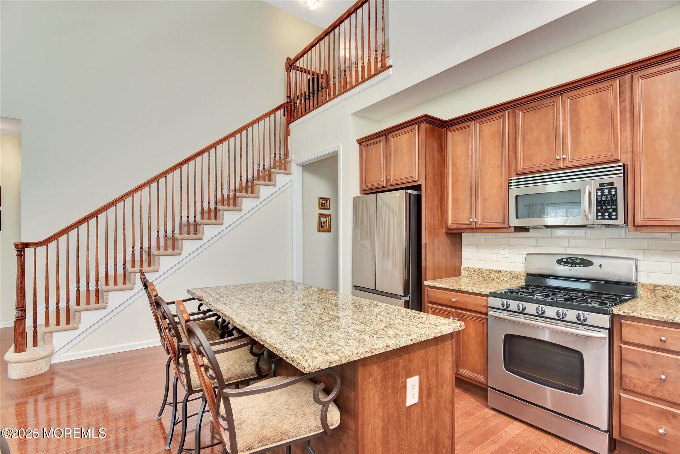9 Crawford Road Manalapan, NJ 07726 - Photo 36 of 61 Kitchen
