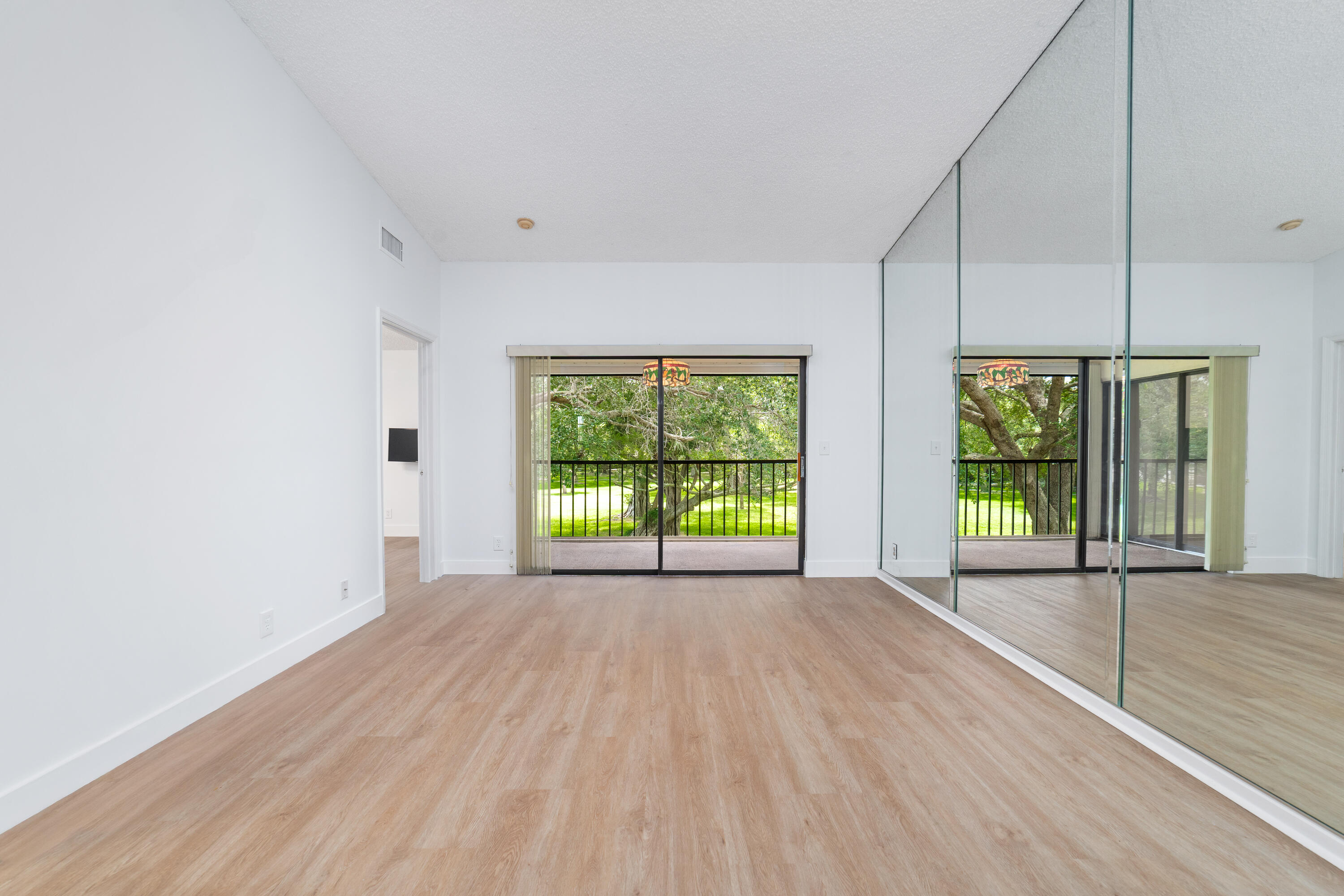 3151 Leewood Terrace, Unit L228 Boca Raton, FL 33431 - Photo 13 of 61 DSC02846