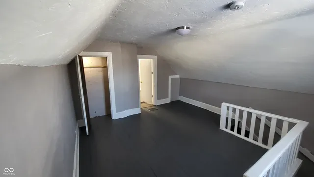 $825 | 330 West 6th Street, Anderson, IN 46016