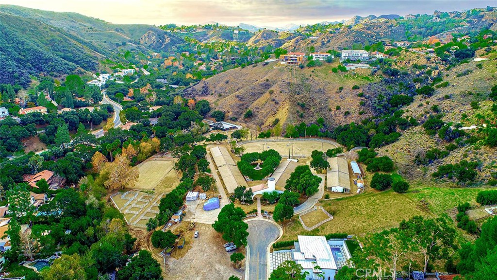 130 Dapplegray Road Bell Canyon, CA 91307 - Photo 65 of 73 Equestrian Center
