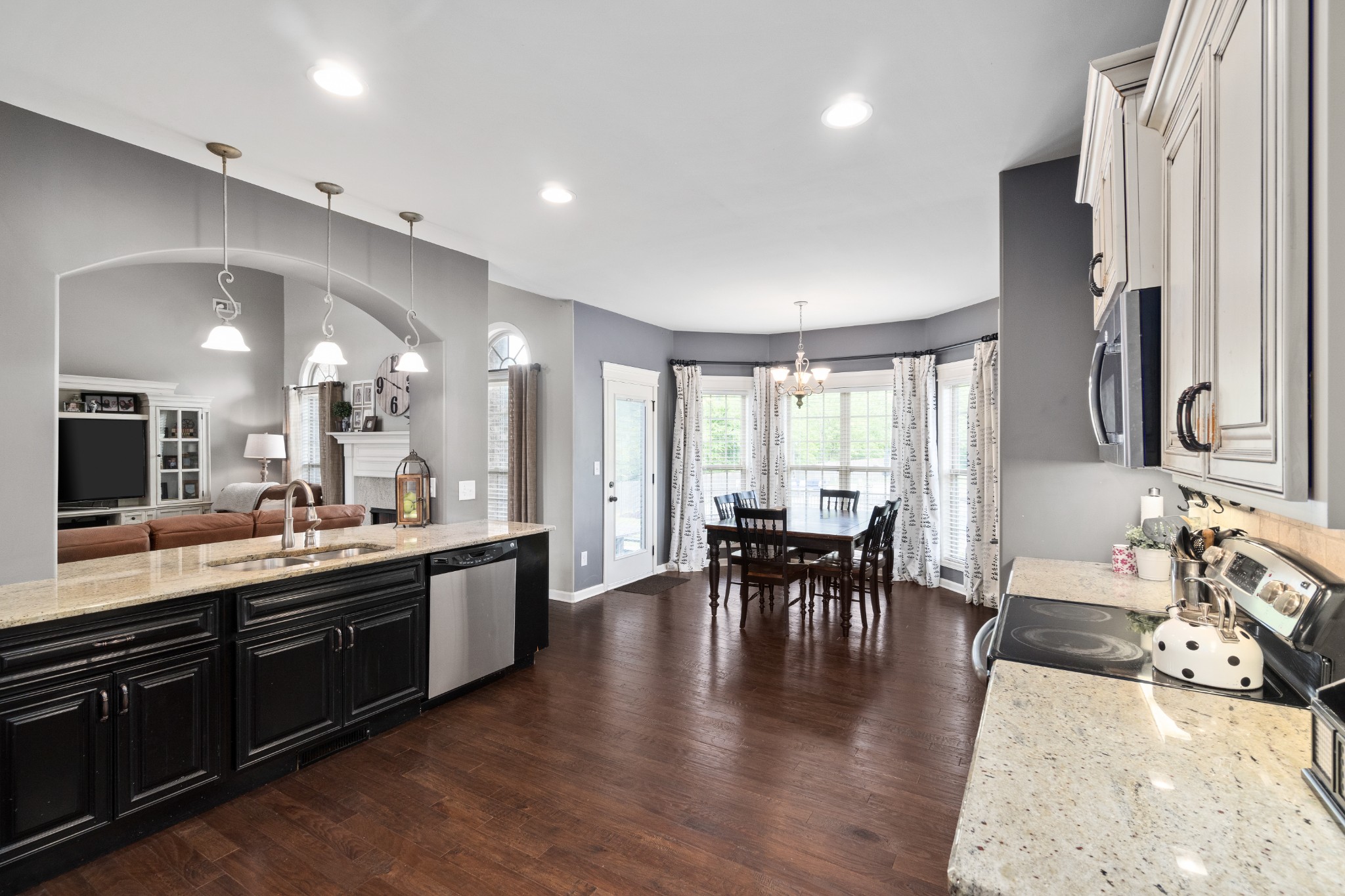 1321 Gratton Road Clarksville, TN 37043 - Photo 14 of 42 Gallery Image 14