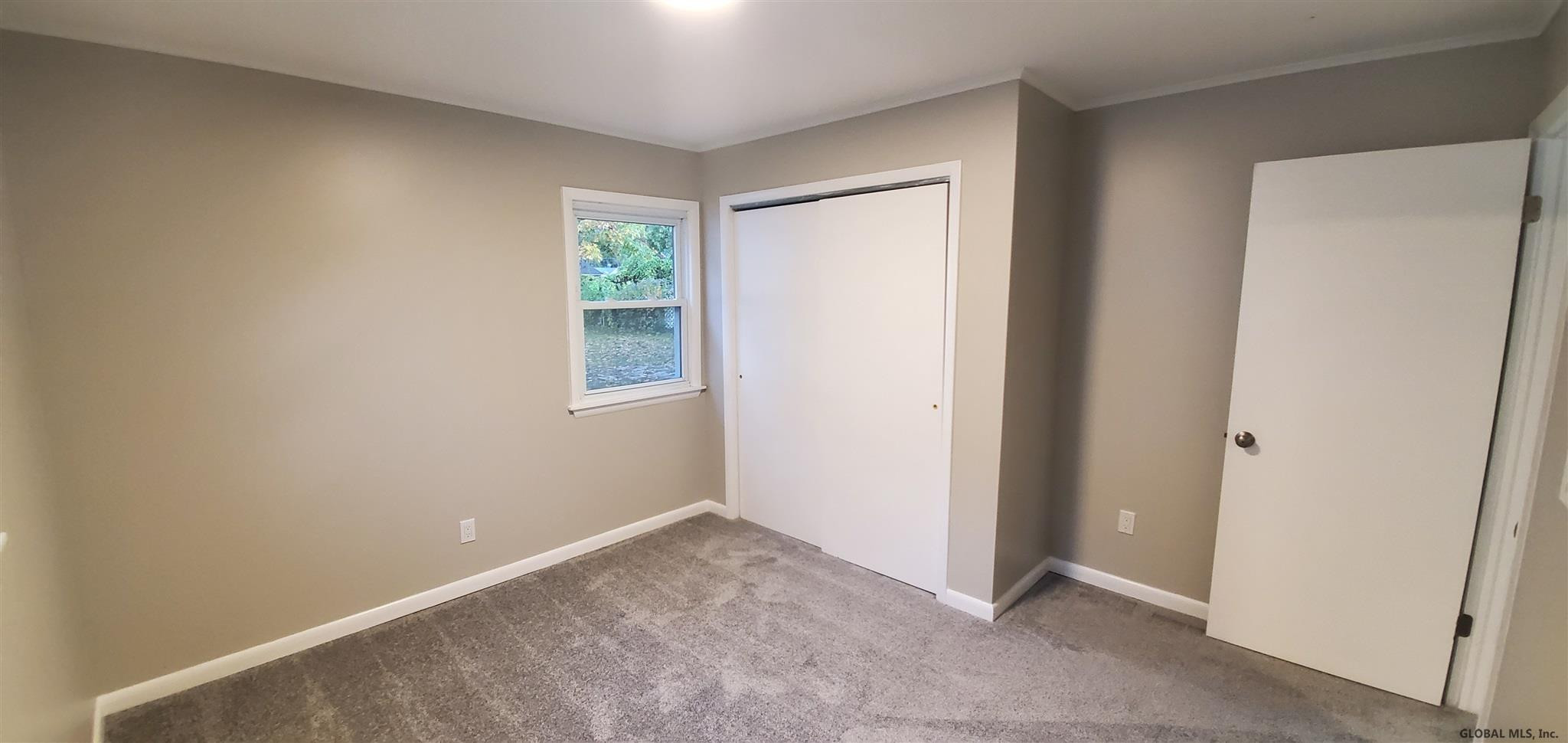 412 Clayton Road Schenectady, NY 12304 - Photo 15 of 19 Photo 15