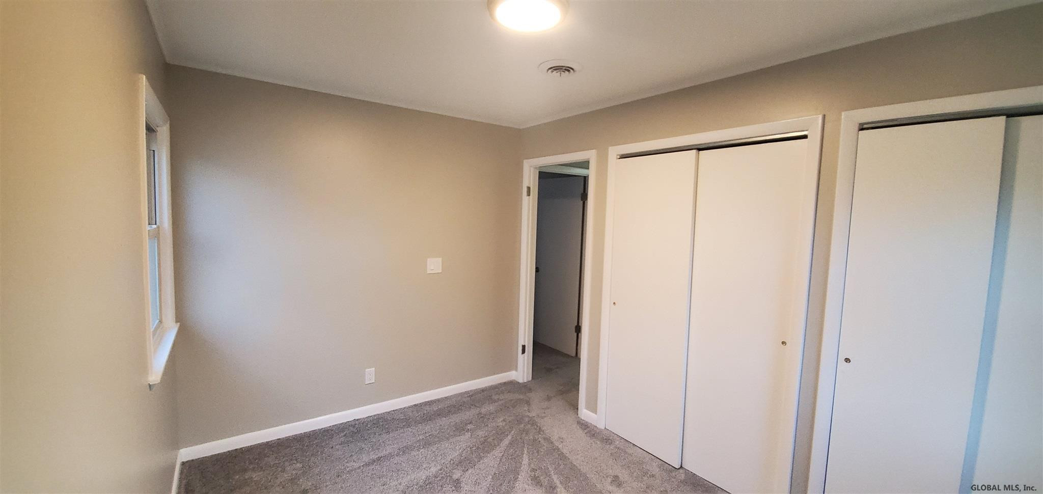 412 Clayton Road Schenectady, NY 12304 - Photo 17 of 19 Photo 17