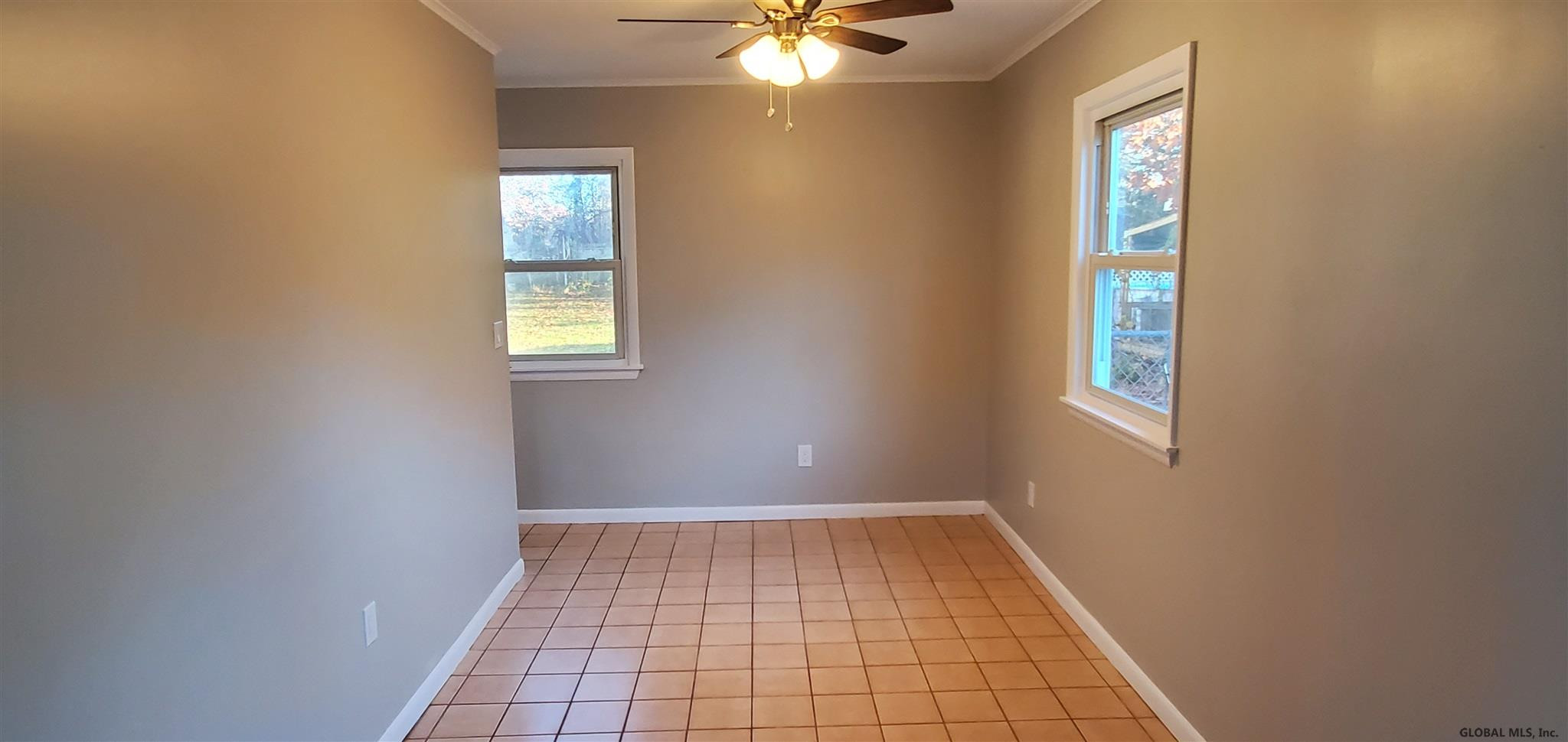 412 Clayton Road Schenectady, NY 12304 - Photo 9 of 19 Photo 9