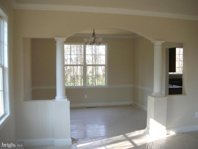 12400 Timber Grove Road Owings Mills, MD 21117 - Photo 6 of 12 Dining Room