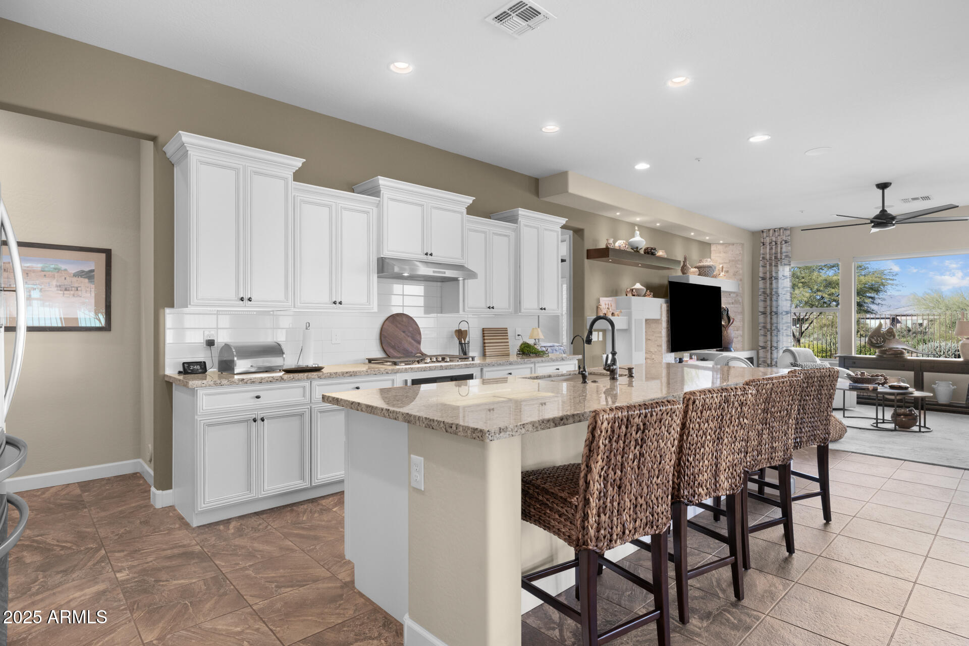 17946 East Cindercone Road Rio Verde, AZ 85263 - Photo 14 of 75 26) KITCHEN