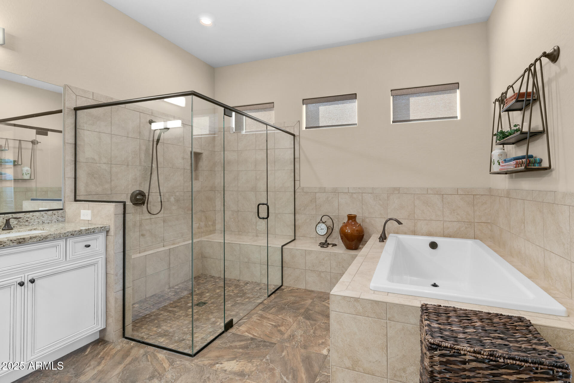 17946 East Cindercone Road Rio Verde, AZ 85263 - Photo 21 of 75 38) PRIMARY BATH