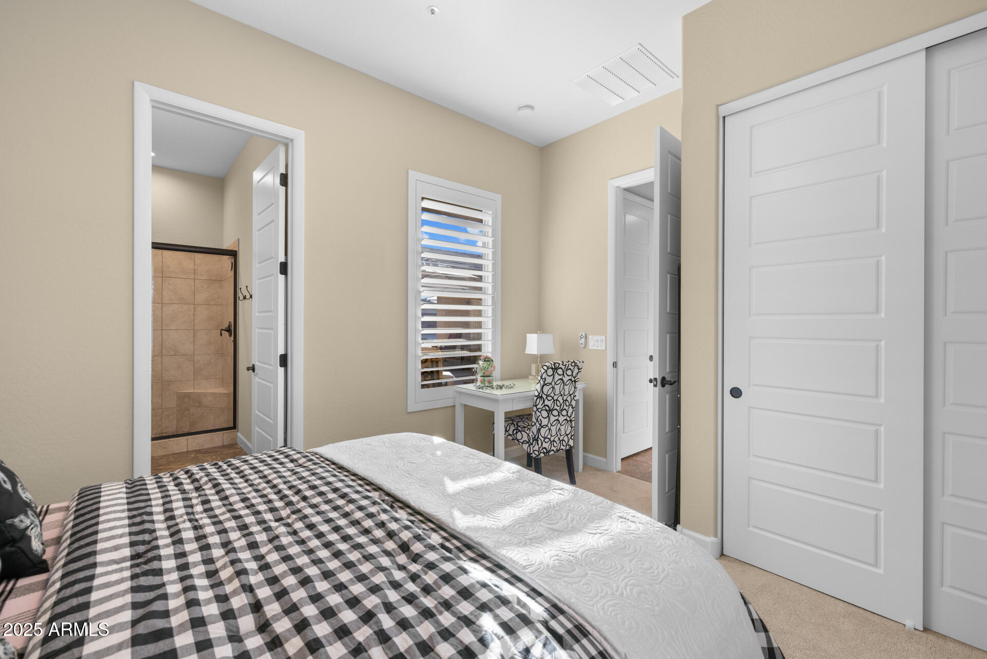 17946 East Cindercone Road Rio Verde, AZ 85263 - Photo 29 of 75 50) BED 2