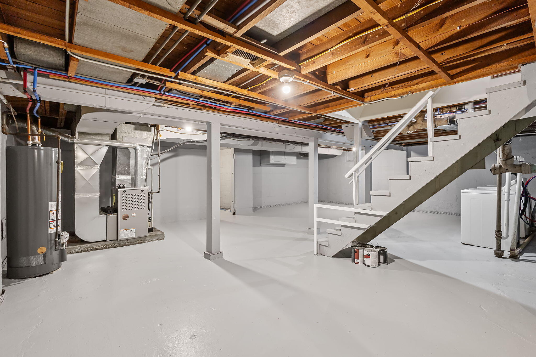 314 Cline Avenue Griffith, IN 46319 - Photo 25 of 36 a view of a room with gym equipment