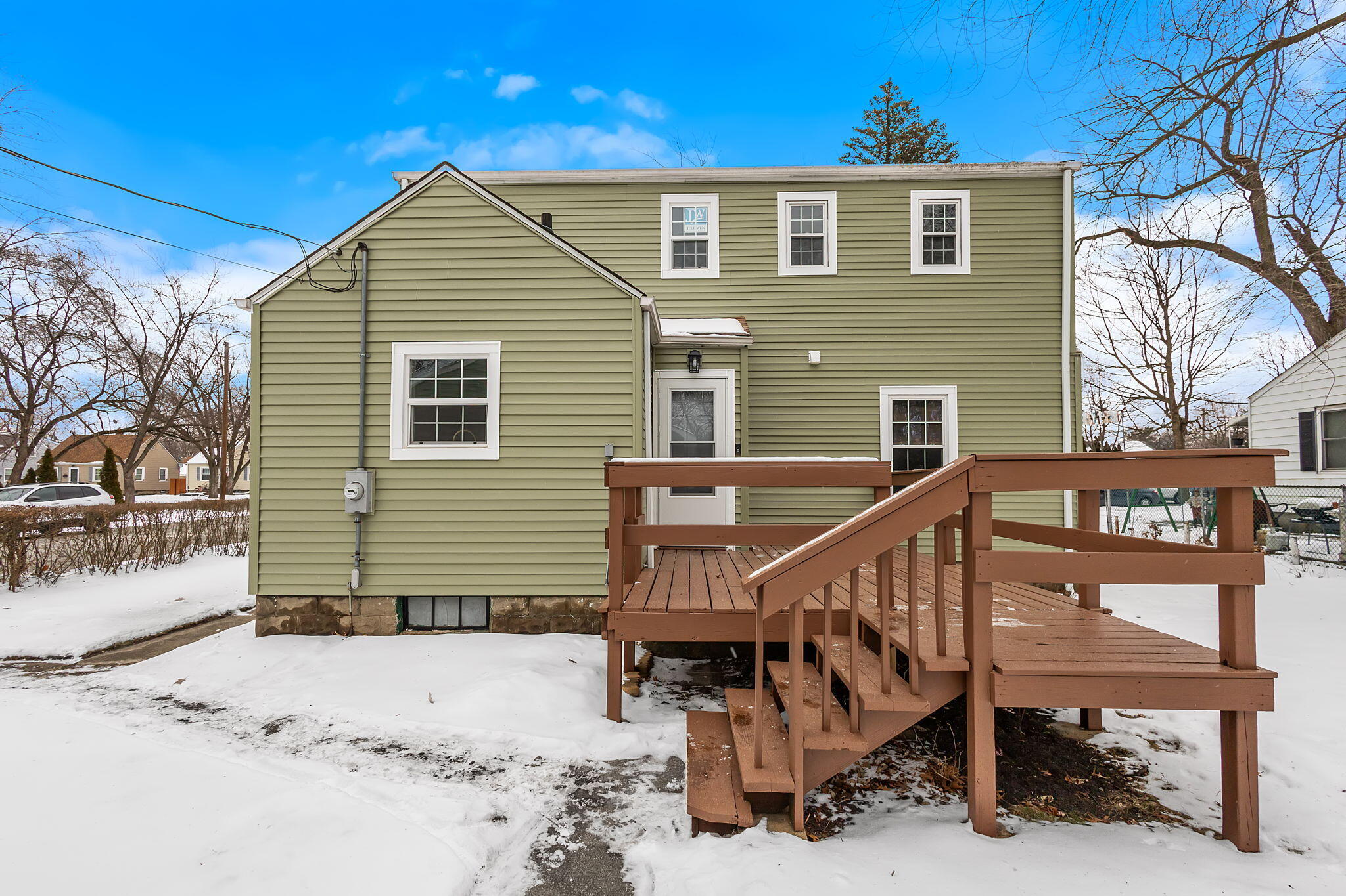 314 Cline Avenue Griffith, IN 46319 - Photo 31 of 36 a view of a house with wooden fence