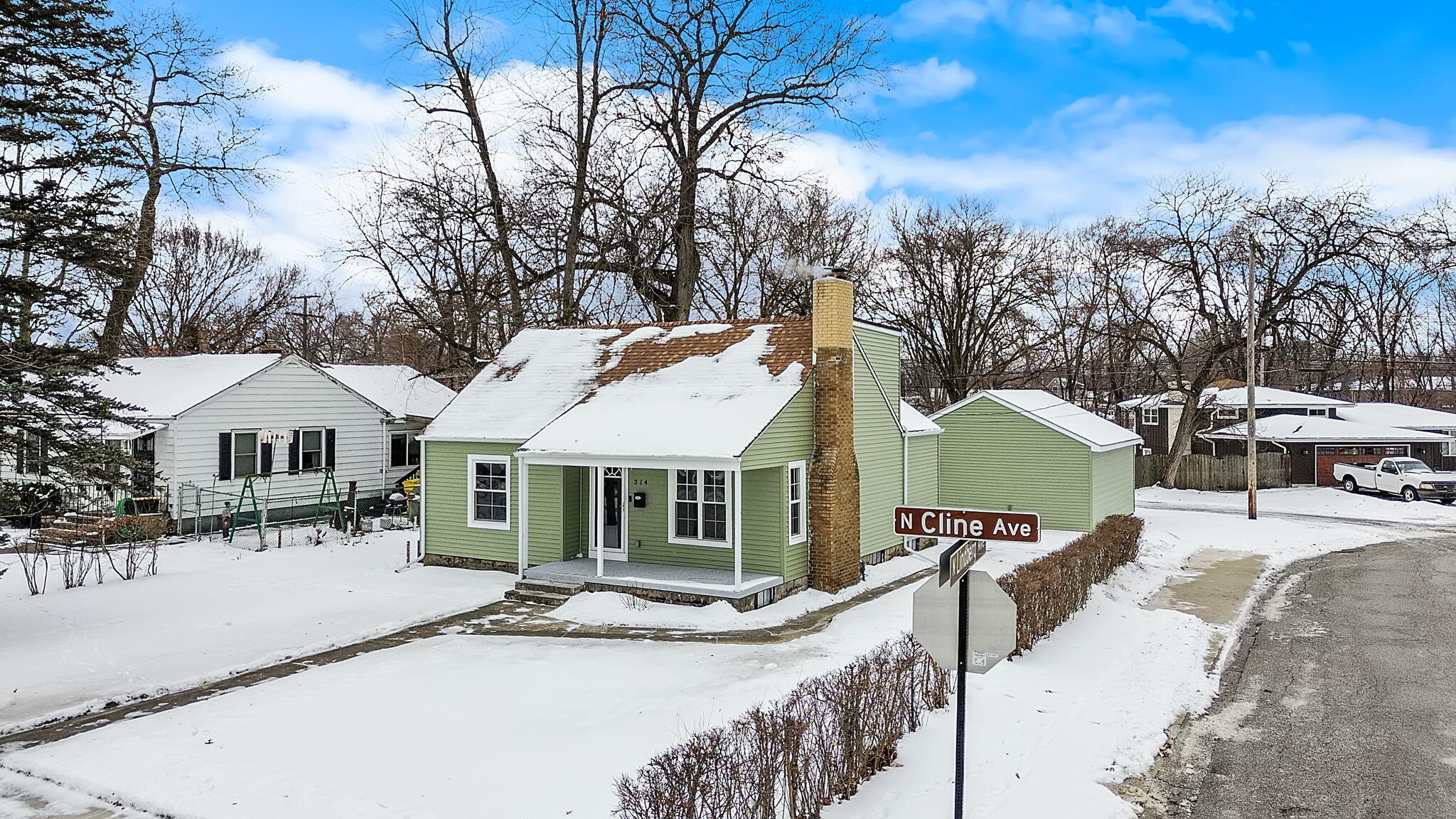 314 Cline Avenue Griffith, IN 46319 - Photo 35 of 38 2048x1152