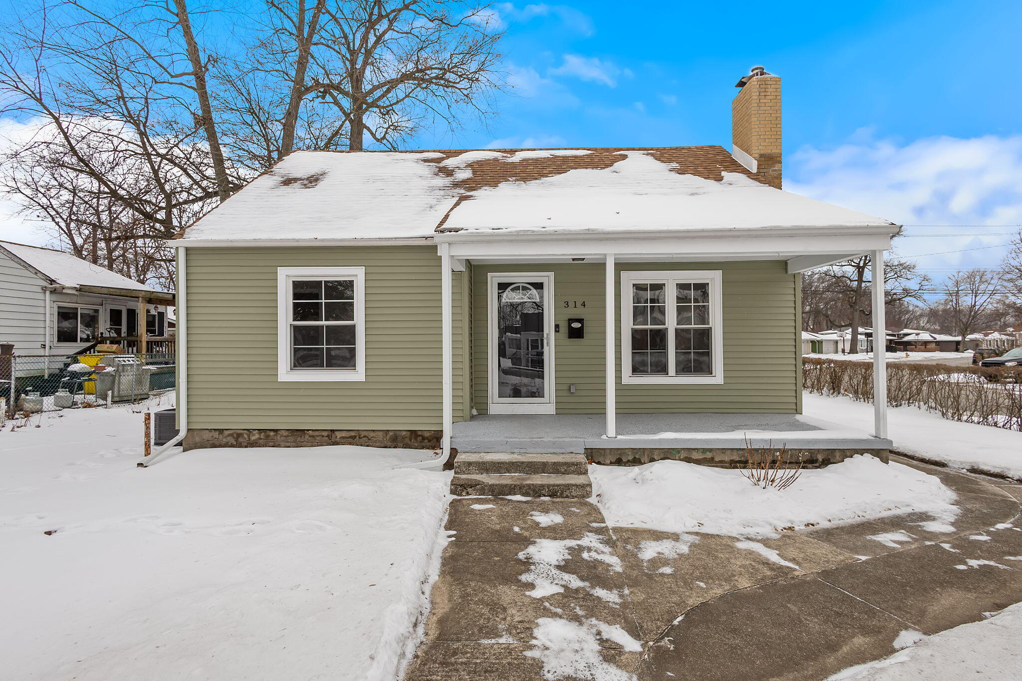 314 Cline Avenue Griffith, IN 46319 - Photo 38 of 38 2048x1365