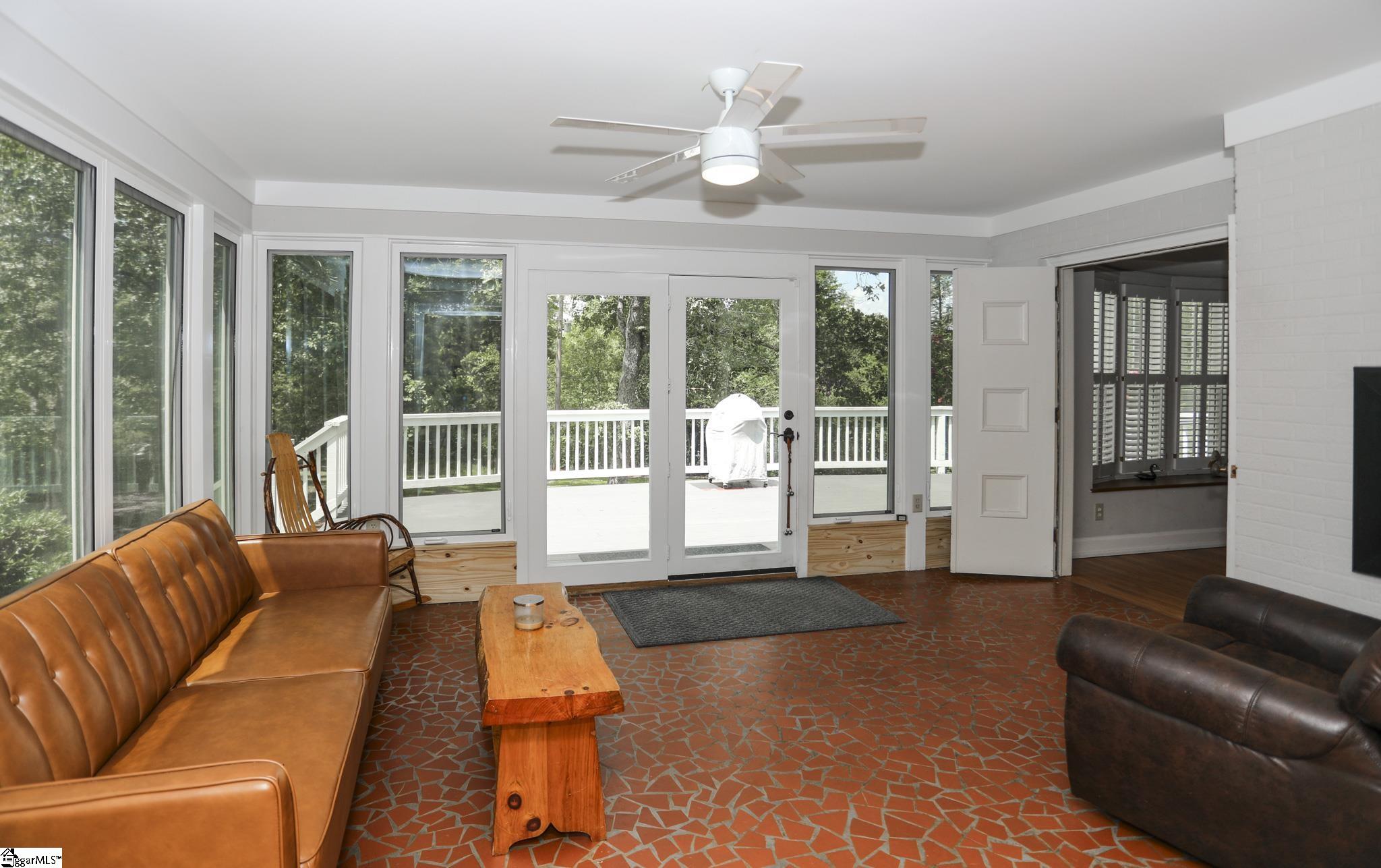 1057 State Rd S-39-204 Pickens, SC 29671 - Photo 9 of 28