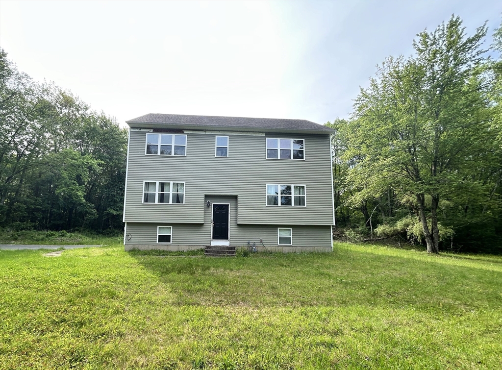 383 Porter Road East Longmeadow, MA 01028 - Photo 1 of 33 Gallery Image 1
