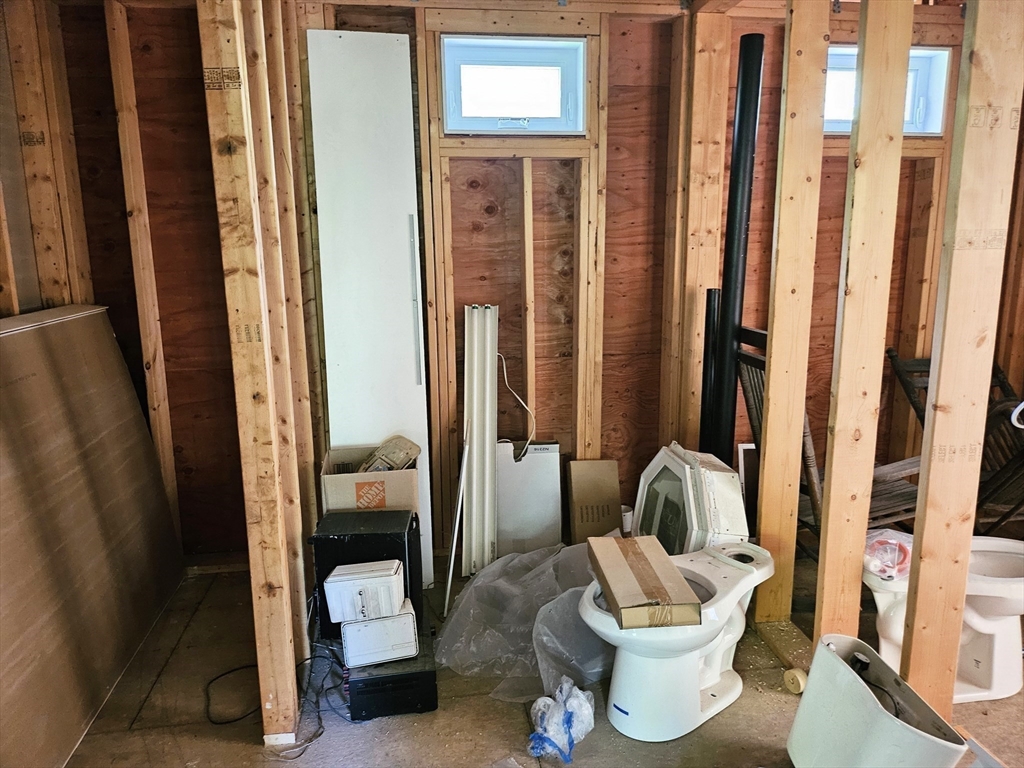 383 Porter Road East Longmeadow, MA 01028 - Photo 16 of 33 Gallery Image 16