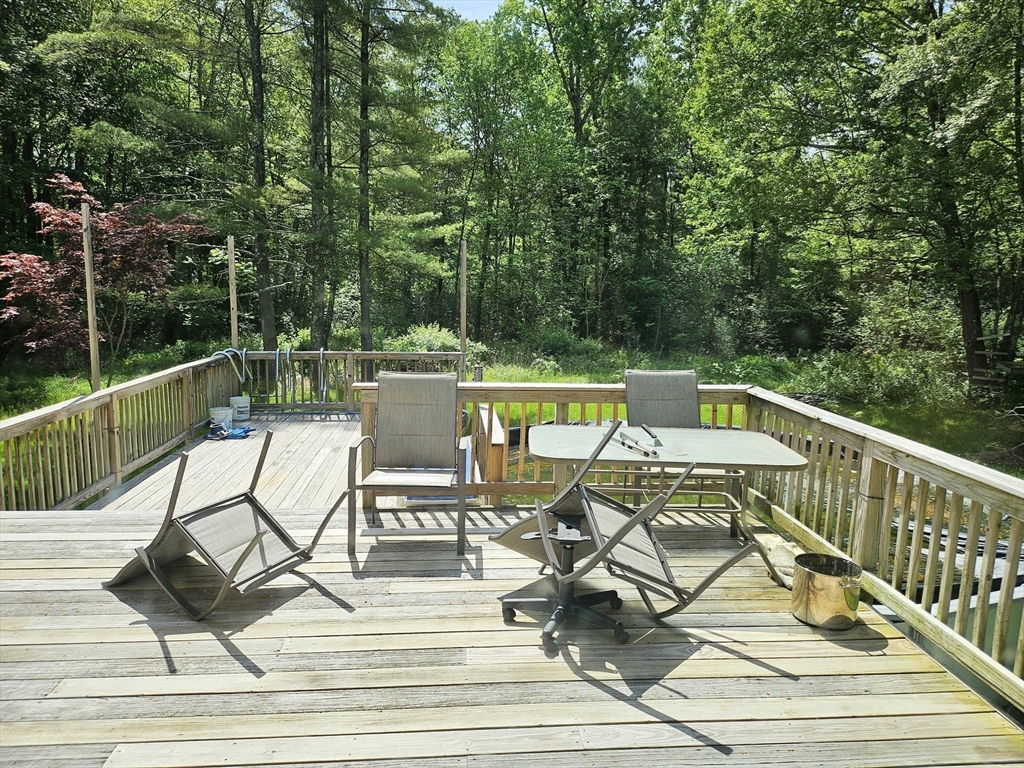 383 Porter Road East Longmeadow, MA 01028 - Photo 26 of 33 Gallery Image 26